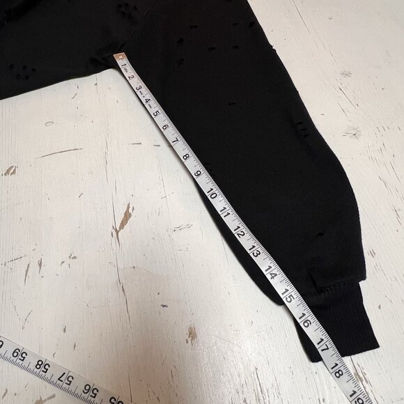 Know One Cares Cropped Sweater S Whimsigoth Embroidered Red Roses Distressed - Picture 8 of 10